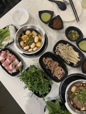 Jasmine 26 Hot Pot Restaurant and Bar by null