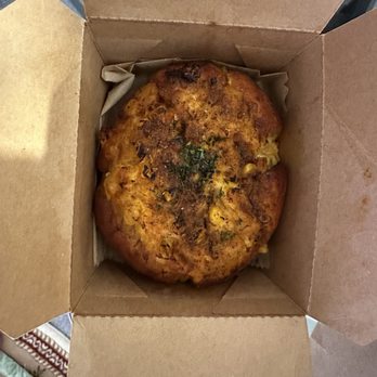 Café Dear Leon - Crab dip bagel - Cafes Near Me - Baltimore, Maryland
