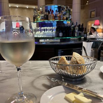 Brio Italian Grille - Beautiful bar - Italian Near Me - Cherokee, North Carolina Brio Italian Grille - Beautiful bar - Italian Near Me - Cherokee, North Carolina