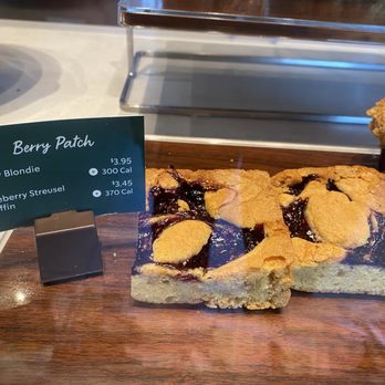 Starbucks - Coffee & Tea Near Me - Sacramento, California