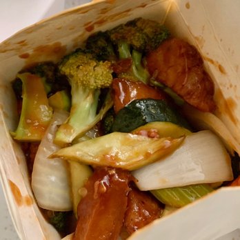 Szechuan Empire - Szechuan Vegetarian Chicken. - Chinese Near Me - Livonia, Michigan