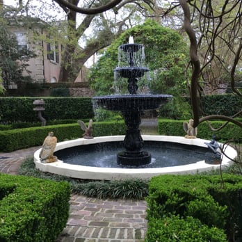 Calhoun Mansion - Gardens - Landmarks & Historical Buildings Near Me - Charleston, South Carolina