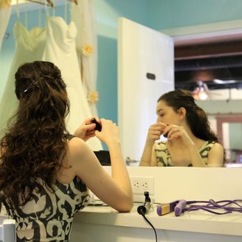 The Claw of Enumclaw - The Quartz counter top makeup station is gorgeous and heat resistant. - Venues & Event Spaces Near Me - Enumclaw, Washington The Claw of Enumclaw - The Quartz counter top makeup station is gorgeous and heat resistant. - Venues & Event Spaces Near Me - Enumclaw, Washington