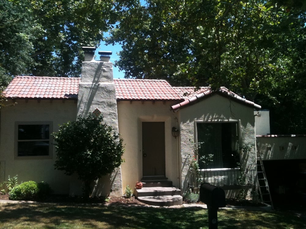 Slide of Brazil Quality Roofing