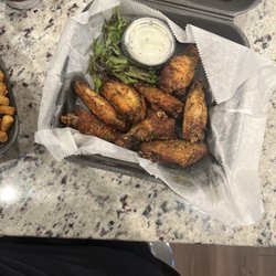 Ponce Sports Lounge - Money Shot!