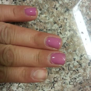Vida Spa - I couldn't resist peelin the rest off because it was half way peeled. - Nail Salons Near Me - San Fernando, California Vida Spa - I couldn't resist peelin the rest off because it was half way peeled. - Nail Salons Near Me - San Fernando, California