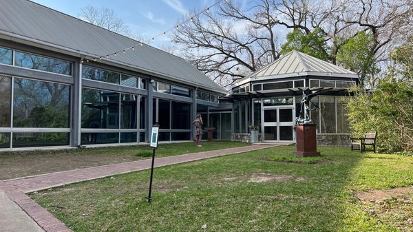 Umlauf Sculpture Garden + Museum by null