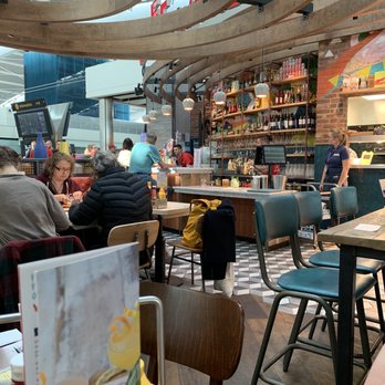 Giraffe - Modern European Near Me - Hounslow, XGL