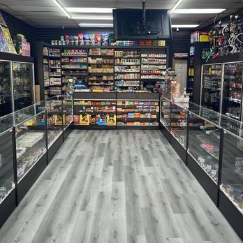 MEZO 2 SMOKE SHOP - Updated August 2025 - 8448 Alondra Blvd