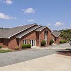 Town 'N' Country Animal Hospital - Town 'N' Country Animal Hosp. 204 South Gurney Street Burlington, NC 27215 (336) 227-9979