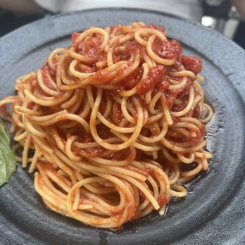 Amor Di Pasta - Spaghetti pomodoro - Pizza Near Me - Miami, Florida Amor Di Pasta - Spaghetti pomodoro - Pizza Near Me - Miami, Florida