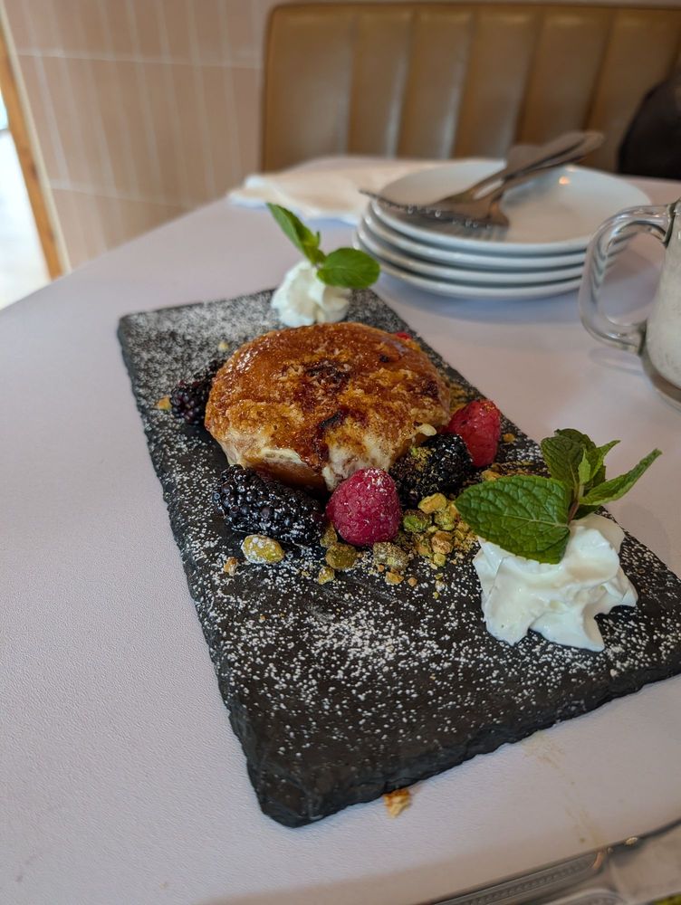 Food from Fig + Brie Las Cruces