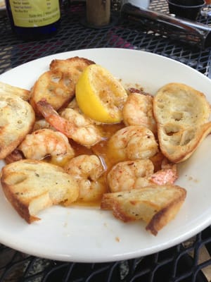 6th & Vine Restaurant and Wine Bar by null