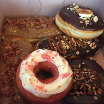 Pinkbox Doughnuts - Maple Bacon, snickers, Fat Elvis, pink velvet and turtle cheesecake - Donuts Near Me - Henderson, Nevada