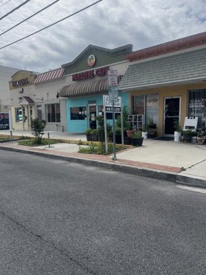 Paradise Cafe by null