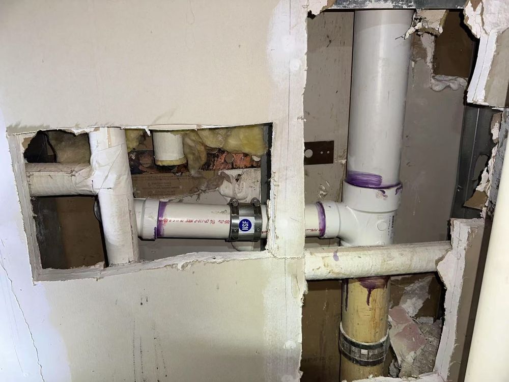 Slide of Happi Plumbing