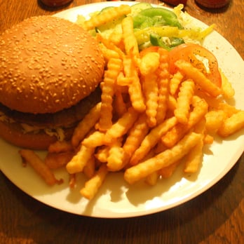 Destille - Destille, Hannover - Der Burger, ein absoluter Reinfall - - German Near Me - Hanover, NI Destille - Destille, Hannover - Der Burger, ein absoluter Reinfall - - German Near Me - Hanover, NI