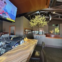 Steakhouse 9 Bistro & Lounge - Nat is nice