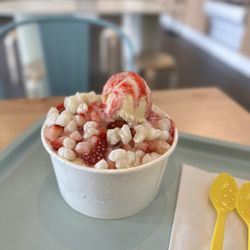 Berry Bingsu Regular size
