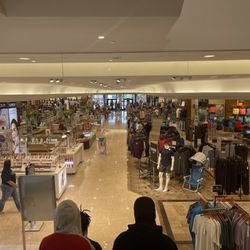 Dillard's