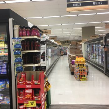 Shaw's - Shaw's of Randolph -- 121 Memorial Parkway, Randolph                Interior - Grocery Near Me - Randolph, Massachusetts