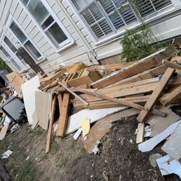 Chunk The Junk - Bedford, Texas, Junk Removal Service - Junk Removal & Hauling Near Me - Fort Worth, Texas