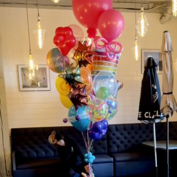 Balloon Celebrations - Hot pastels balloon bouquet - Balloon Services Near Me - Santa Monica, California Balloon Celebrations - Hot pastels balloon bouquet - Balloon Services Near Me - Santa Monica, California