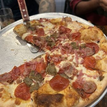 Cucina Pizza & Bar - Meat lovers Pizza - Salad Near Me - Orlando, Florida