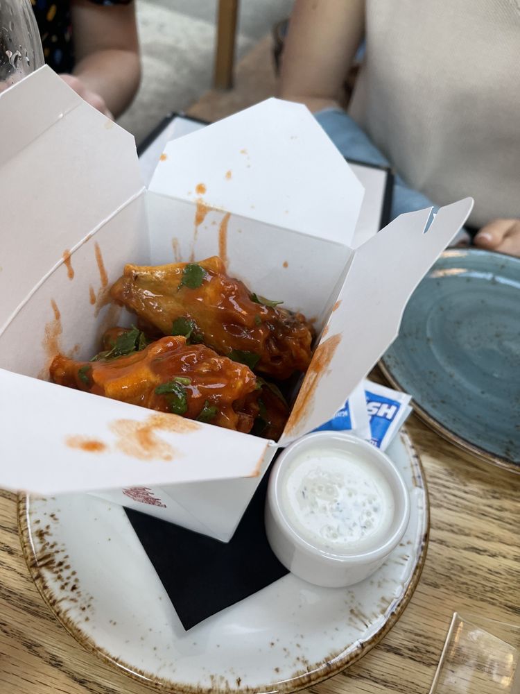 THE FLOWER SHOP Updated October 2024 234 Photos & 172 Reviews 107