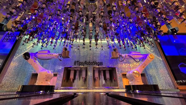 Tipsy Robot at Planet Hollywood by null