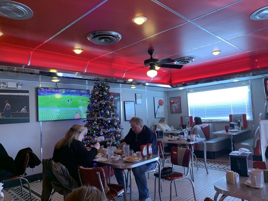 Tito's Diner by null