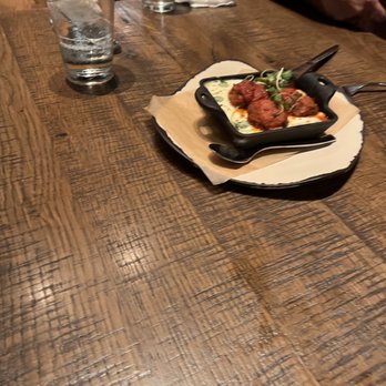 New Realm Brewing - Meatballs with grits - Brewpubs Near Me - Charleston, South Carolina New Realm Brewing - Meatballs with grits - Brewpubs Near Me - Charleston, South Carolina