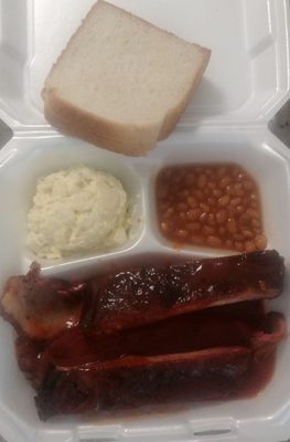 Charlie's Bar B Que & Catering by null