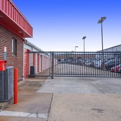 Public Storage
