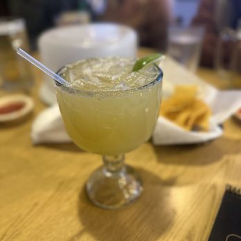 Los Agaves - 40oz marg - Mexican Near Me - Thomasville, North Carolina