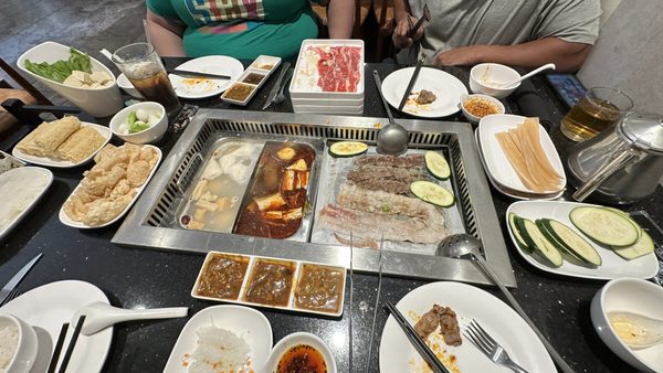 100°C Grill & Hot Pot by null