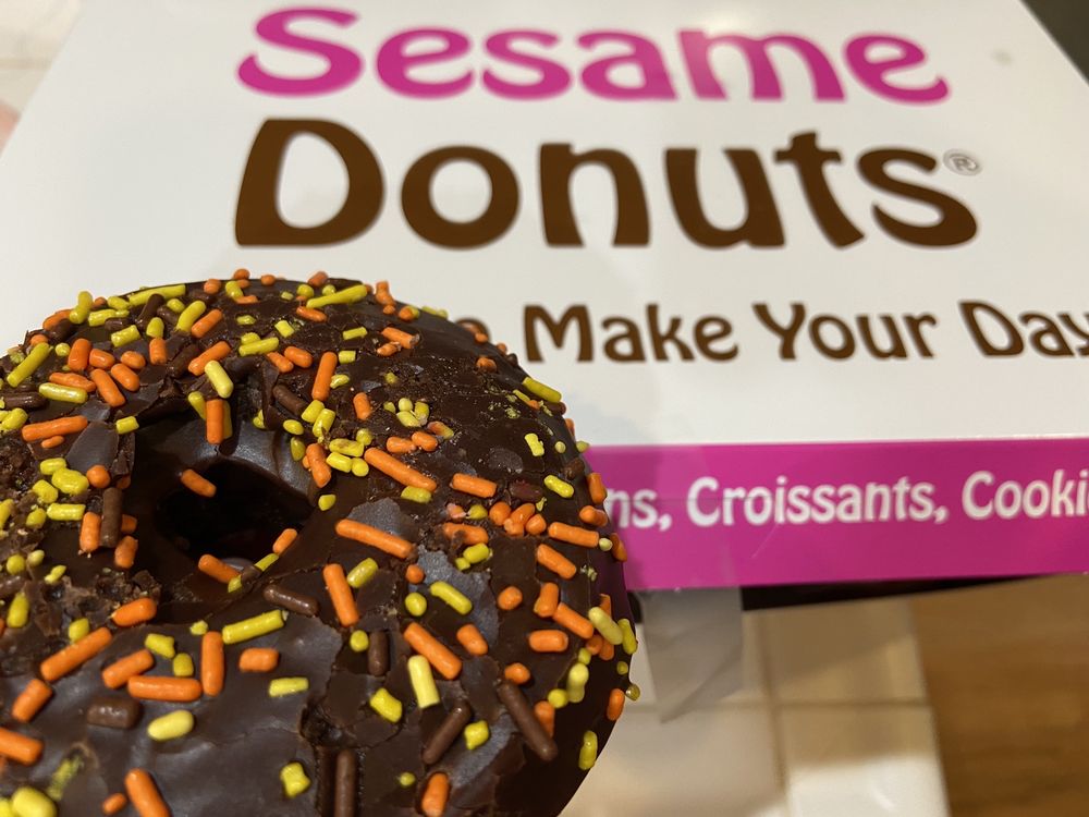 SESAME DONUTS 77 Photos & 86 Reviews Donuts 727 SW 185th Ave