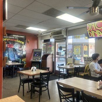 Sabor Yucateco - Seating , TV AND KIDS GAMING - Seafood Near Me - Rialto, California