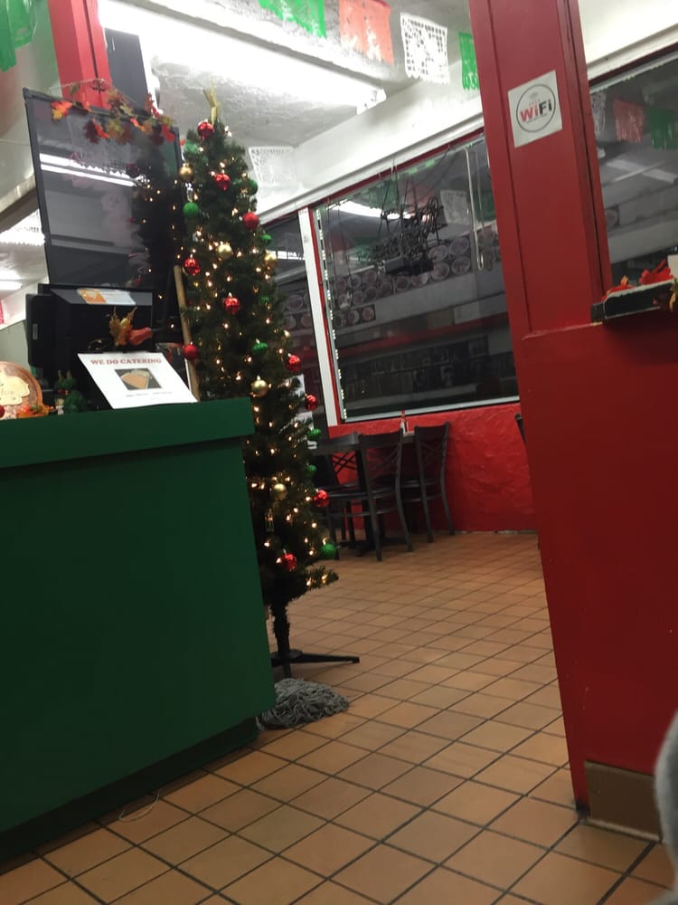 MI HOT SALSA Updated June 2024 8411 Alondra Blvd, Paramount