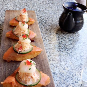Niji Sushi Bar & Restaurant - Sushi Bars Near Me - Brossard, Quebec