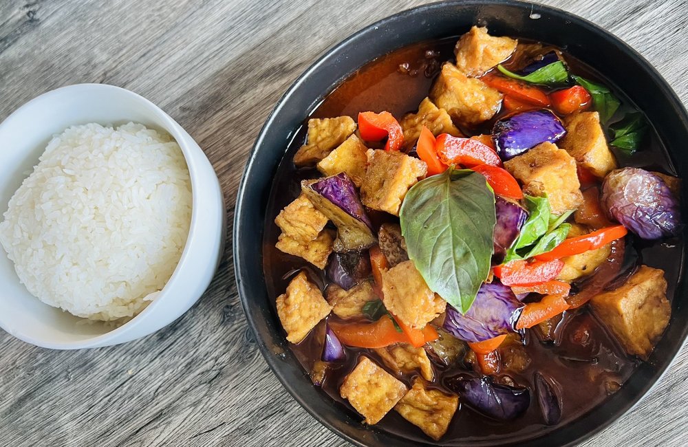 Food from Thai At Main Street