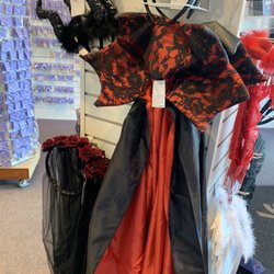 Claire’s - Birmingham - Halloween accessories