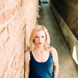 Sarassage - Sarah Eckstein; Owner