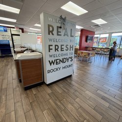 Wendy's - Empty store