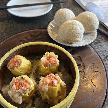 Dragon Beaux - Crab Roe Shiu Mai and Baked BBQ Pork Bao - Dim Sum Near Me - San Francisco, California Dragon Beaux - Crab Roe Shiu Mai and Baked BBQ Pork Bao - Dim Sum Near Me - San Francisco, California