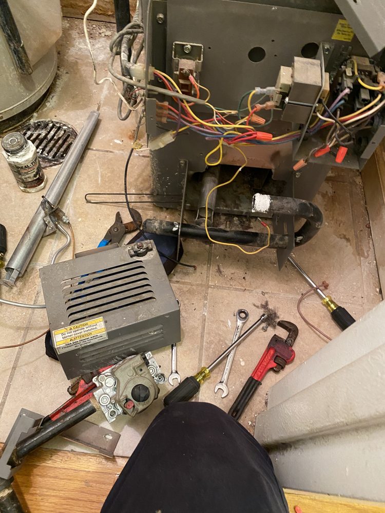 Slide of Webby's Heating & Air