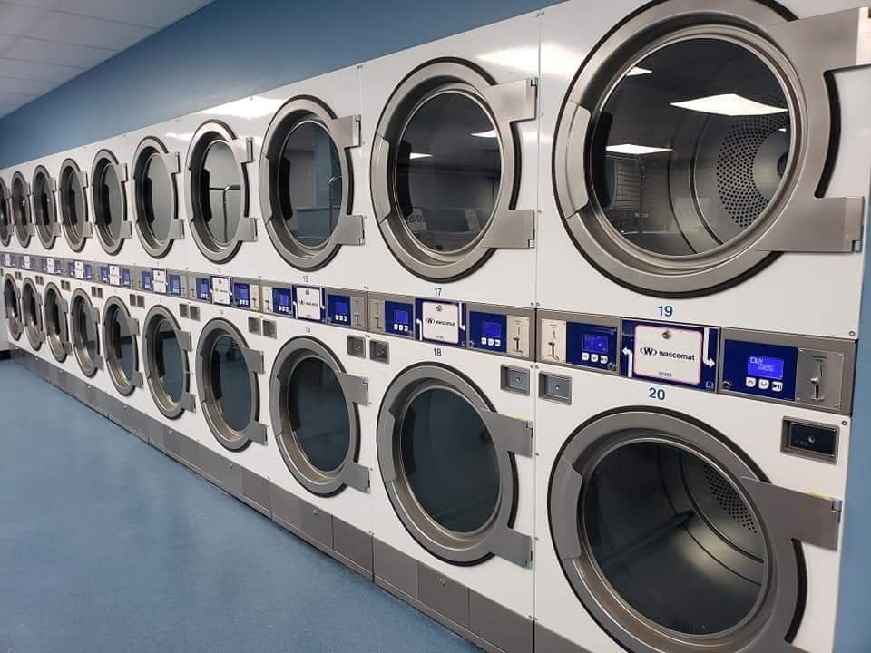 LAKESIDE LAUNDROMAT Updated August 2024 600 Tiogue Ave, Coventry