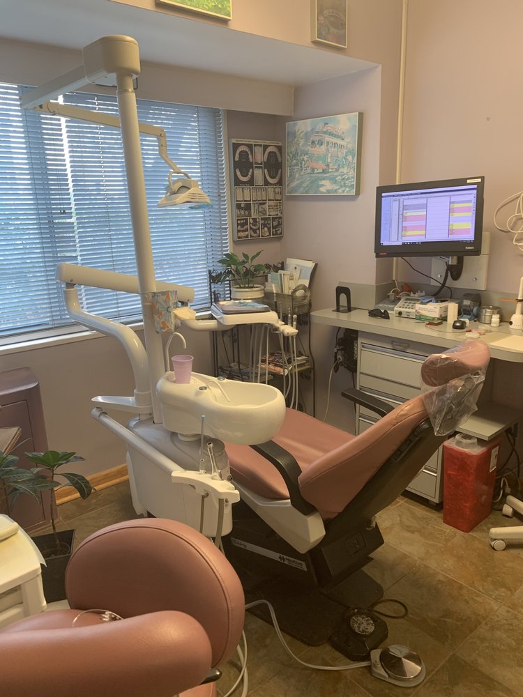 LYDIA HUDSON, DDS Updated October 2024 27 Reviews 2500 Wisconsin