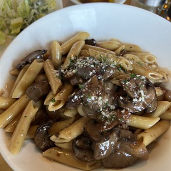 il Cigno Italiano - Penne with filet tips - Italian Near Me - Swansboro, North Carolina