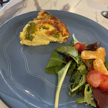 Petit Soleil - Frittata and seasonal salad - Hotels Near Me - San Luis Obispo, California Petit Soleil - Frittata and seasonal salad - Hotels Near Me - San Luis Obispo, California